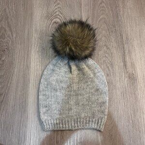 Aerie Gray Knit Beanie with Faux Fur Pom One Size